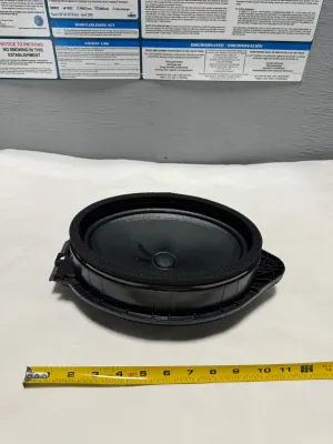 2019-2023 Silverado Sierra( 1) Bose OEM Front Door Radio Speaker