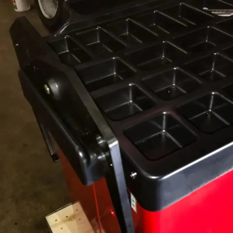 AA High Performance Tire / Wheel Balancer (With Hood)