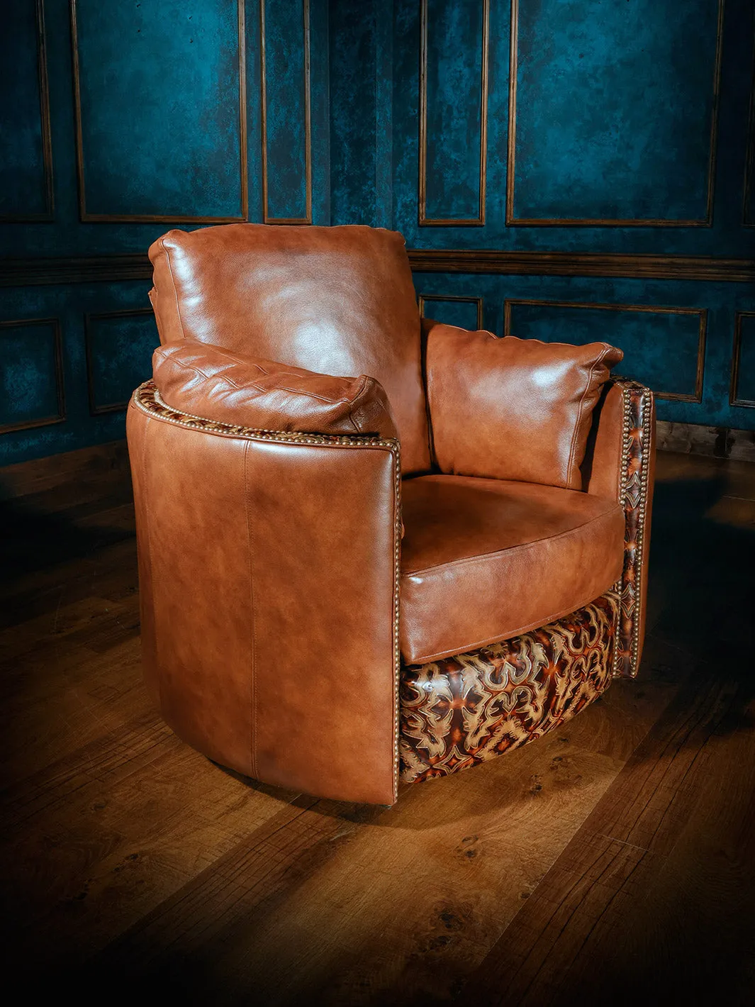 Comfort King Western Snug Swivel Recliner