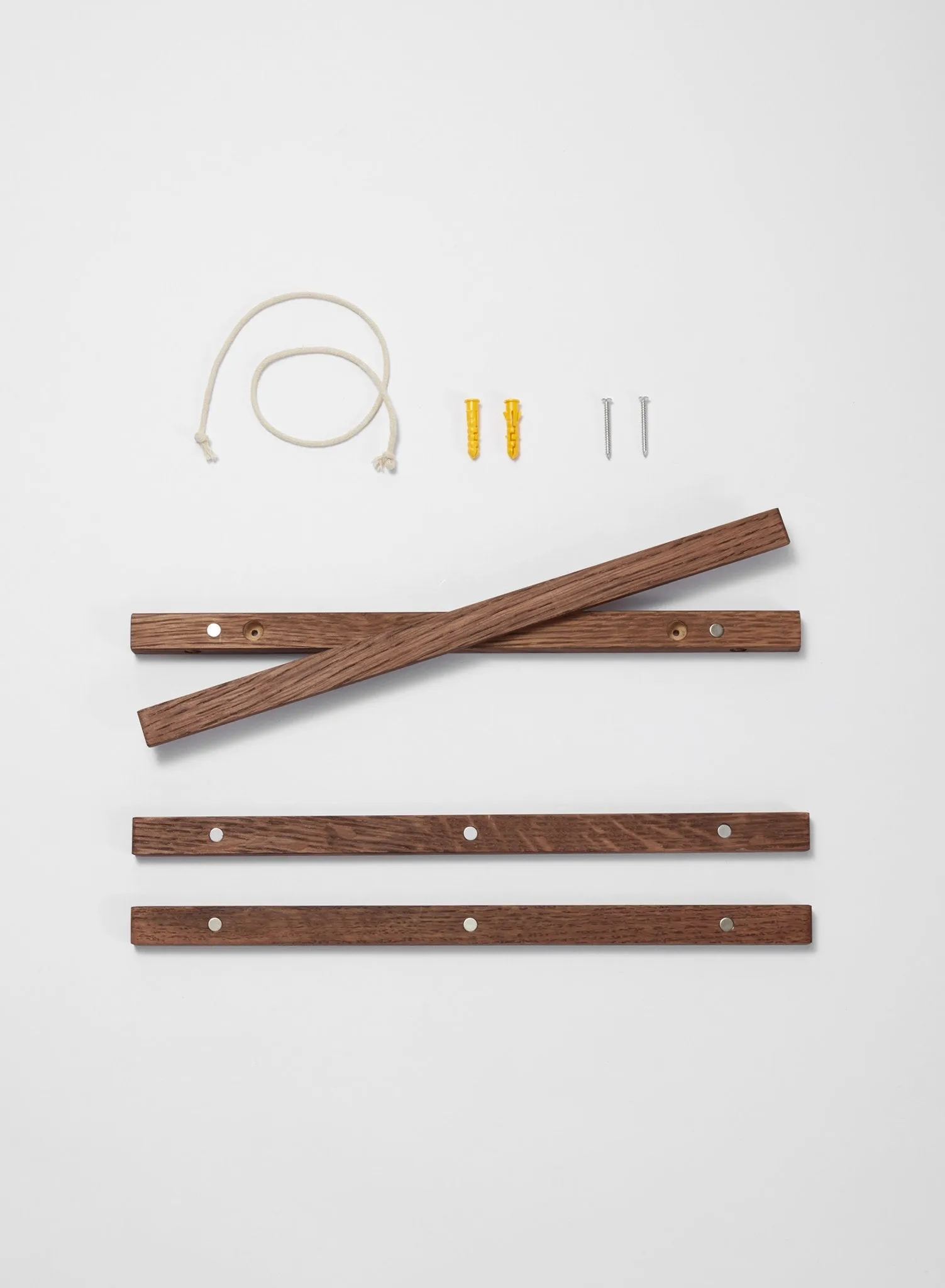 Dark Oak Poster Hanger, 24 in | 61 cm