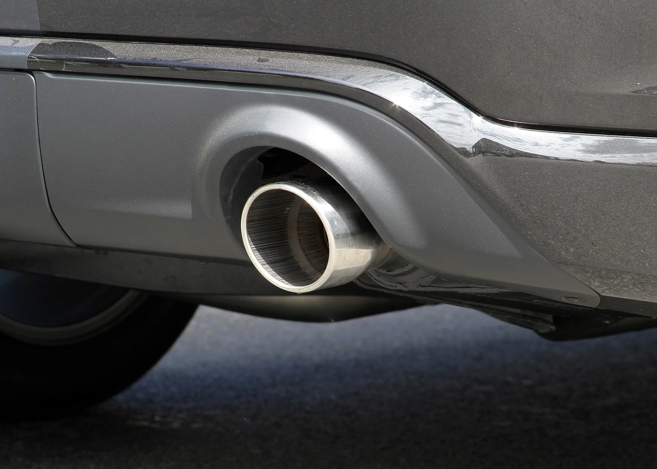 Flowmaster Exhaust Dodge Durango 6.4L (18-23) 3.0" Catback - American Thunder 817952