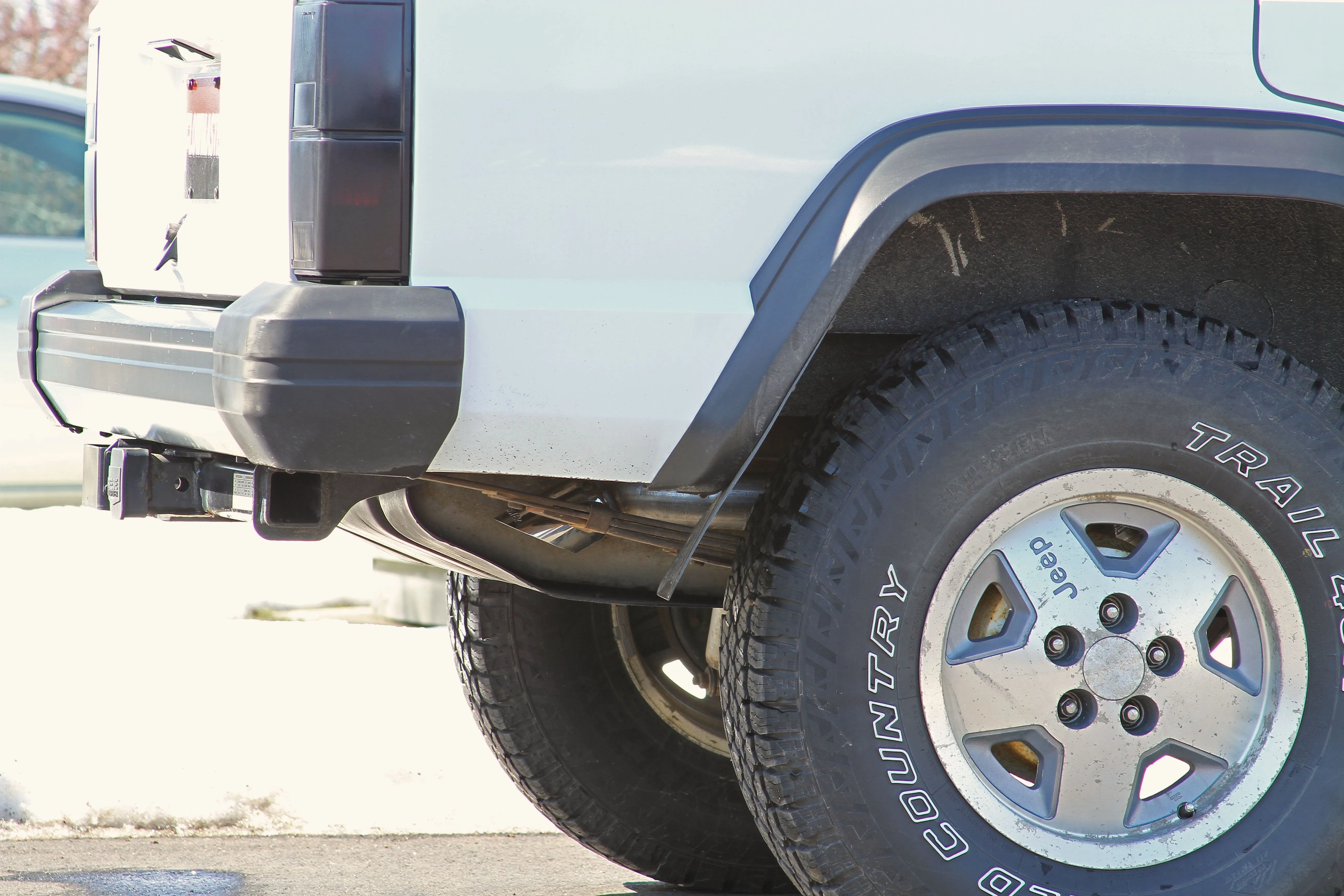 Flowmaster Exhaust Jeep Cherokee XJ 2.5L/4.0L 2WD/4WD (1986-2001) 2.50" Catback - Flow FX 717892